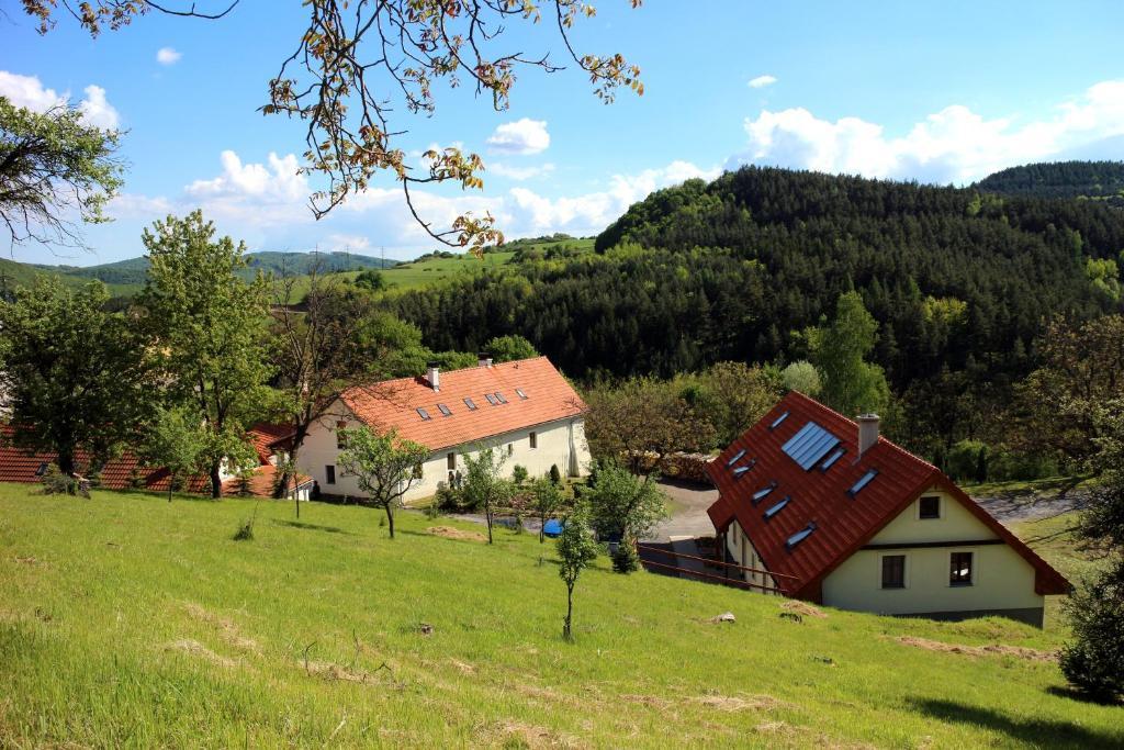 Penzion Kremenisko Banská Štiavnica エクステリア 写真
